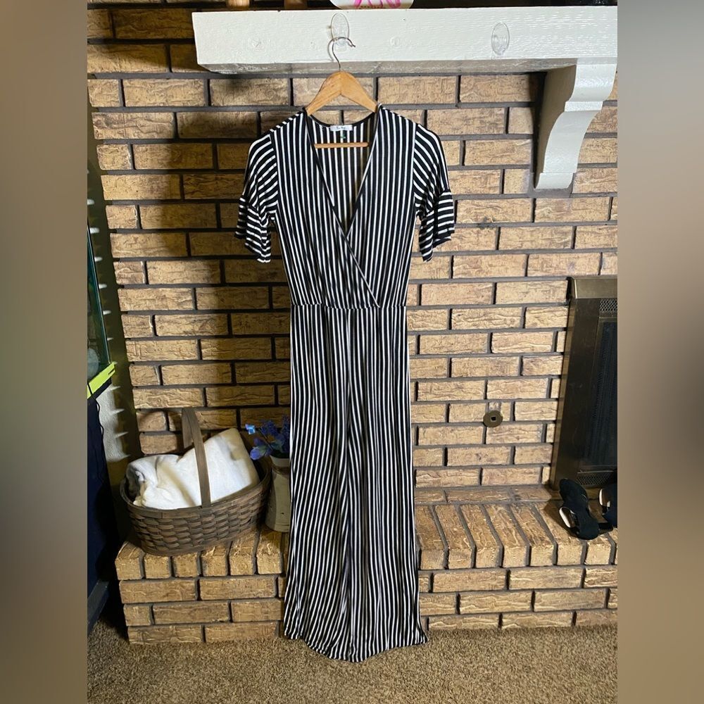 Tres bien black and white jumpsuit